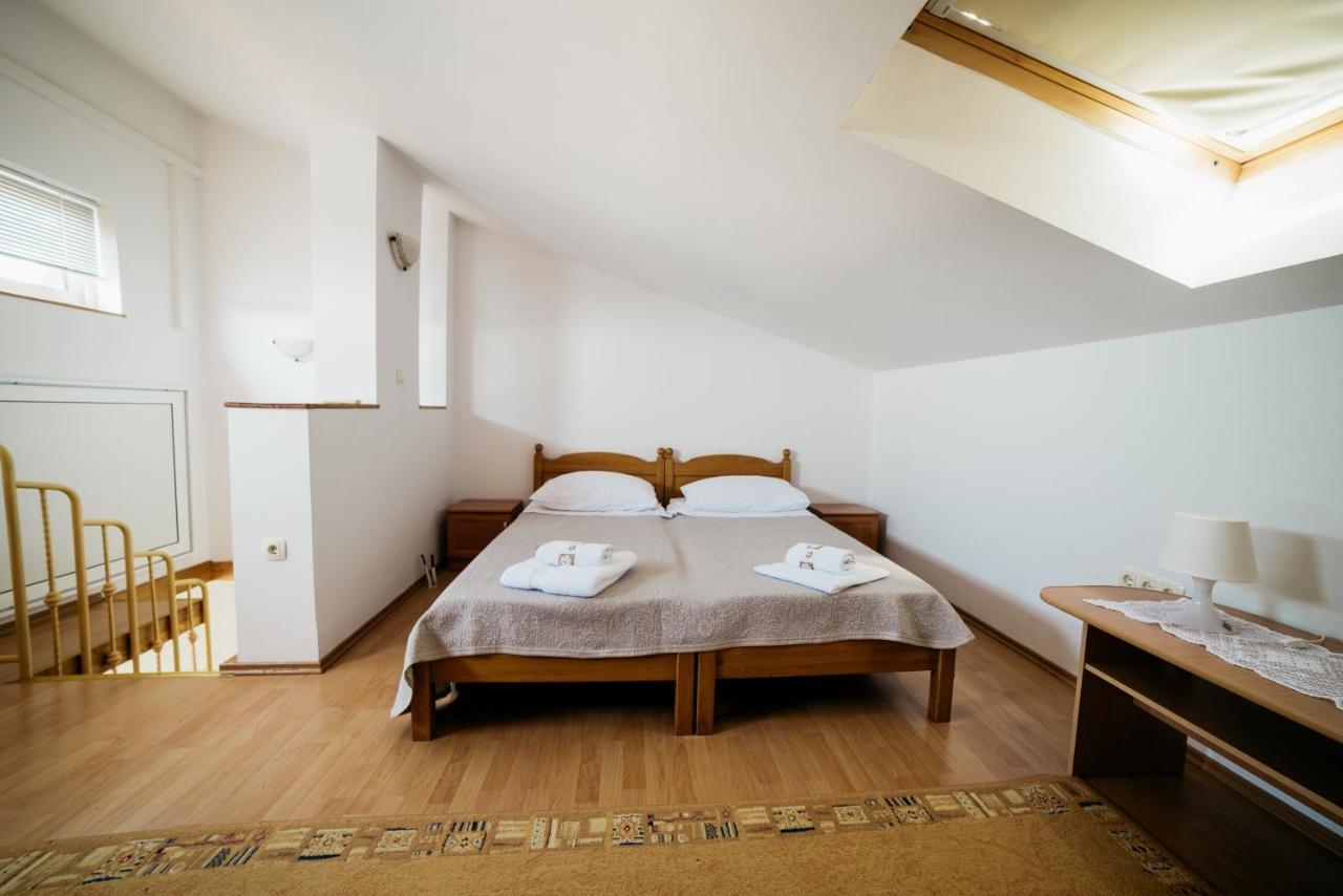 Apartment Selce 5206A Esterno foto